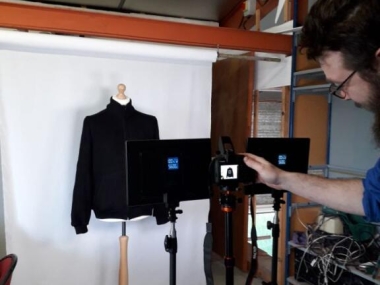 SEANCE PHOTO EN COURS...